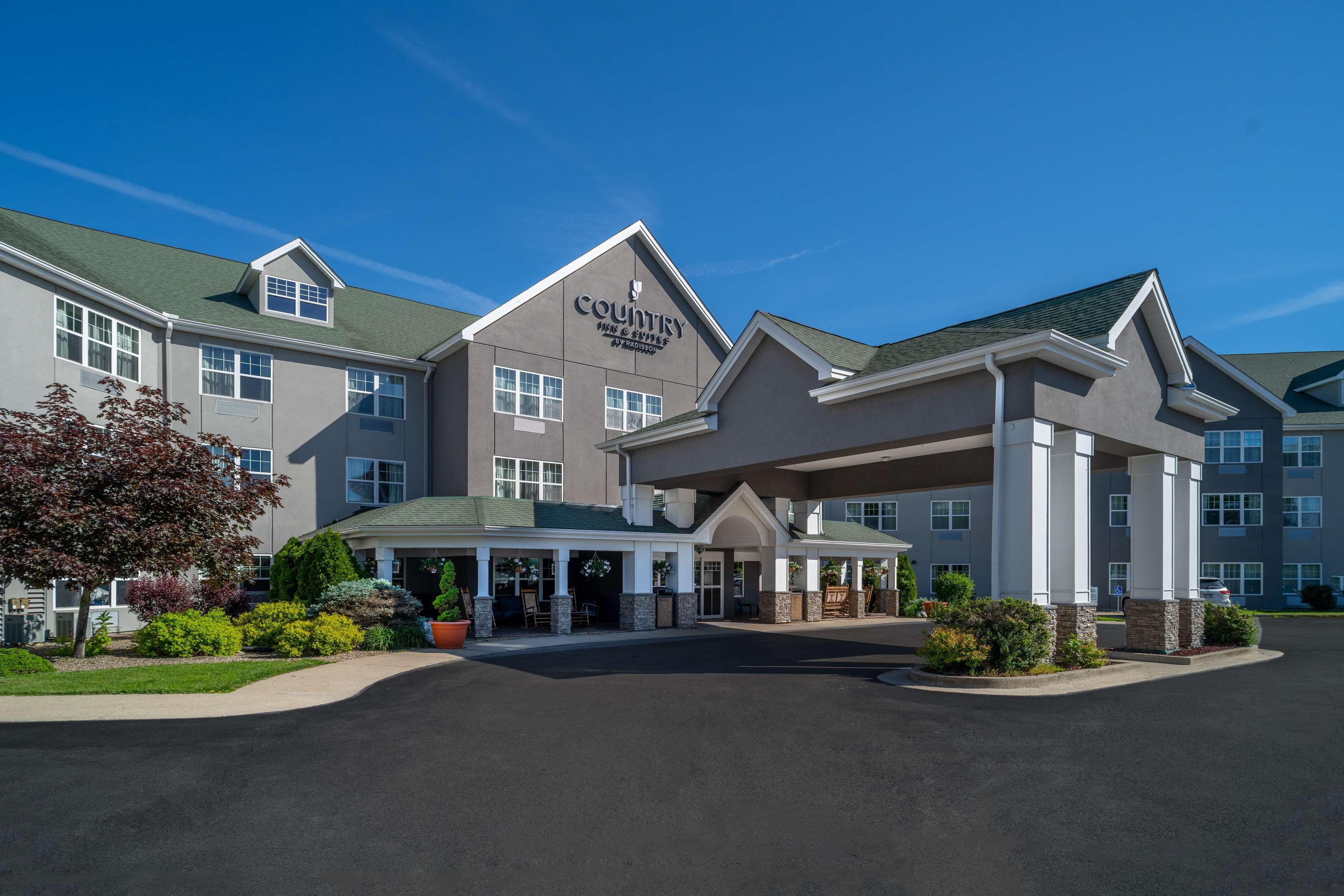 Country Inn & Suites By Radisson, Beckley, Wv ภายนอก รูปภาพ