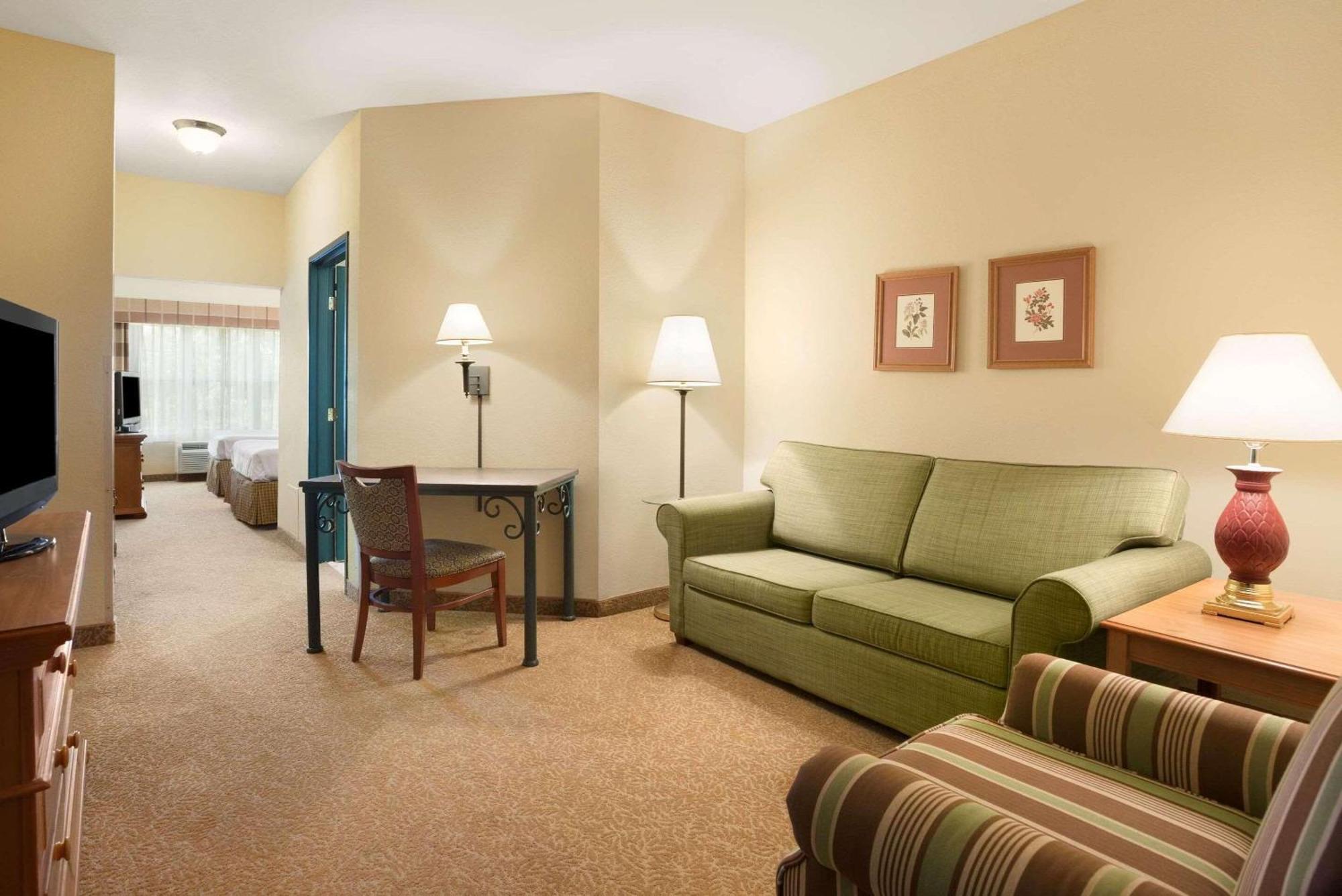 Country Inn & Suites By Radisson, Beckley, Wv ภายนอก รูปภาพ