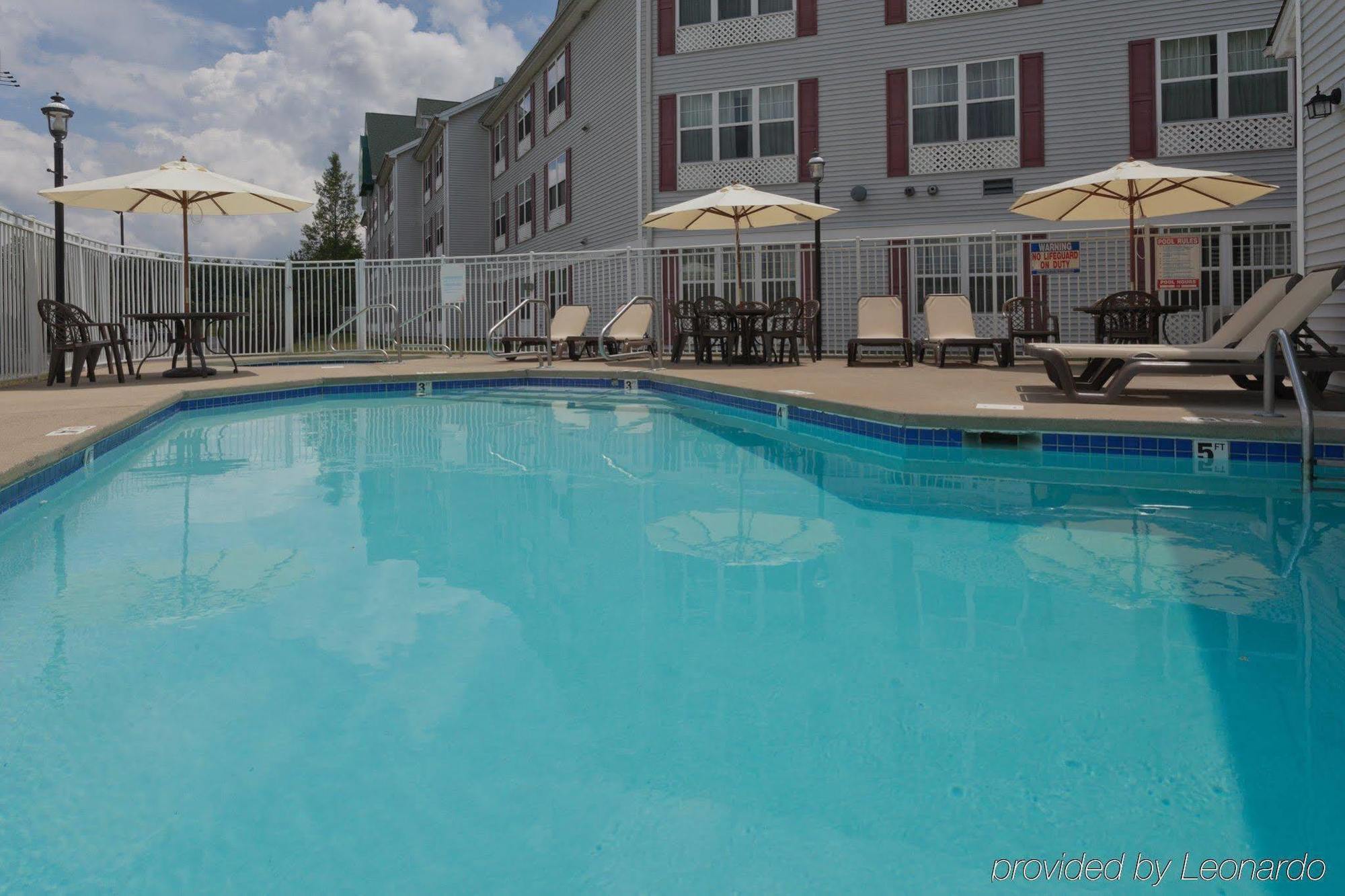 Country Inn & Suites By Radisson, Beckley, Wv ภายนอก รูปภาพ